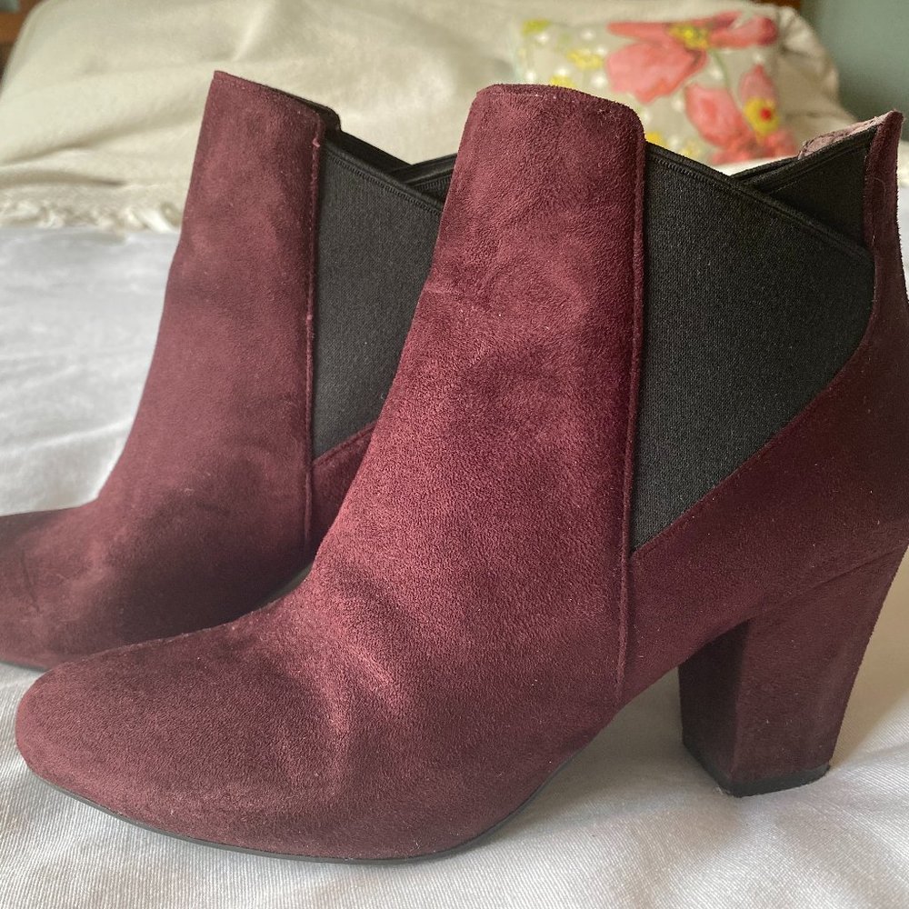 BGBGeneration Dolan Plum/Vino Suede Booties
